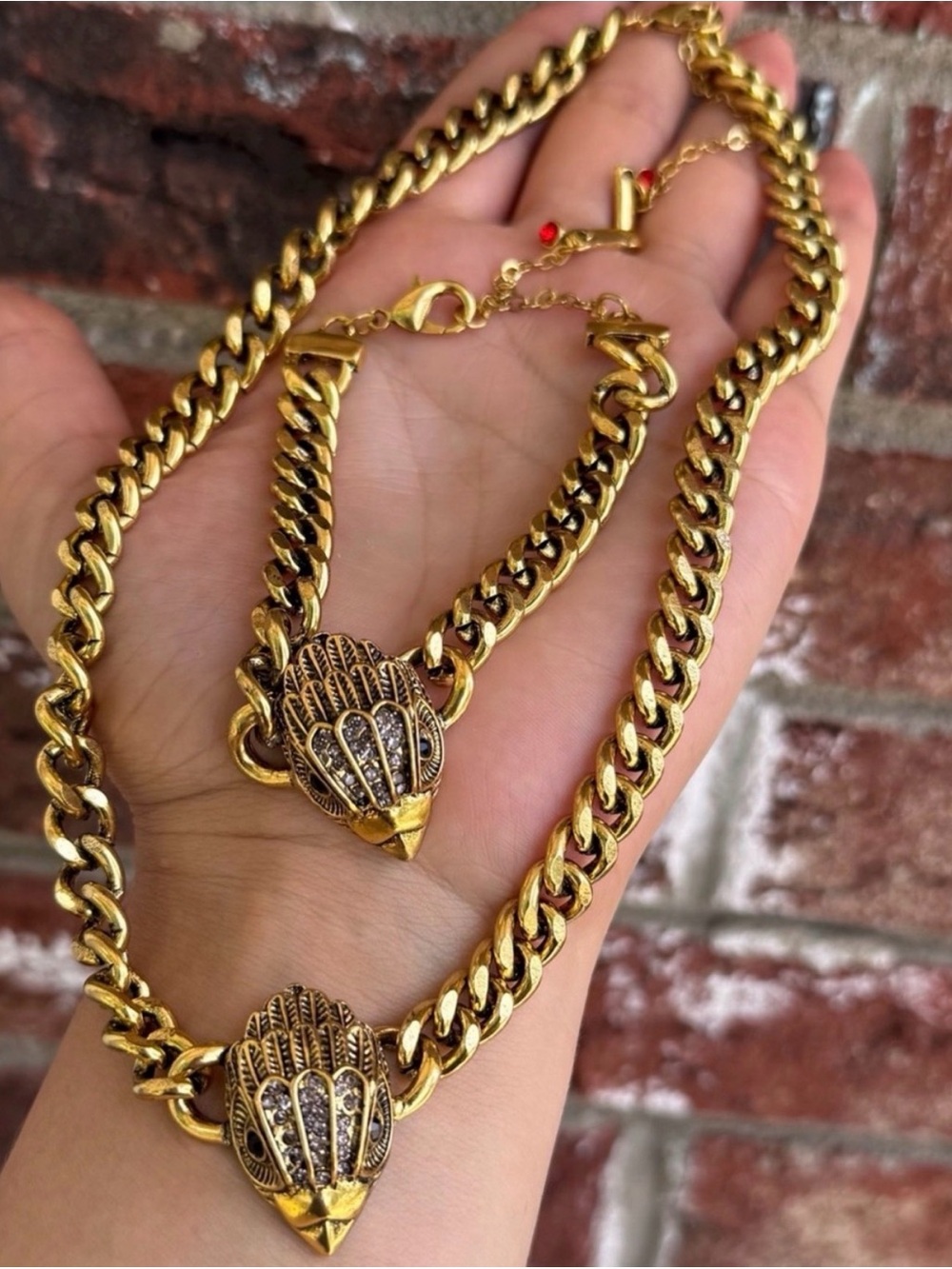 Antique gold eagle head necklace bracelet set